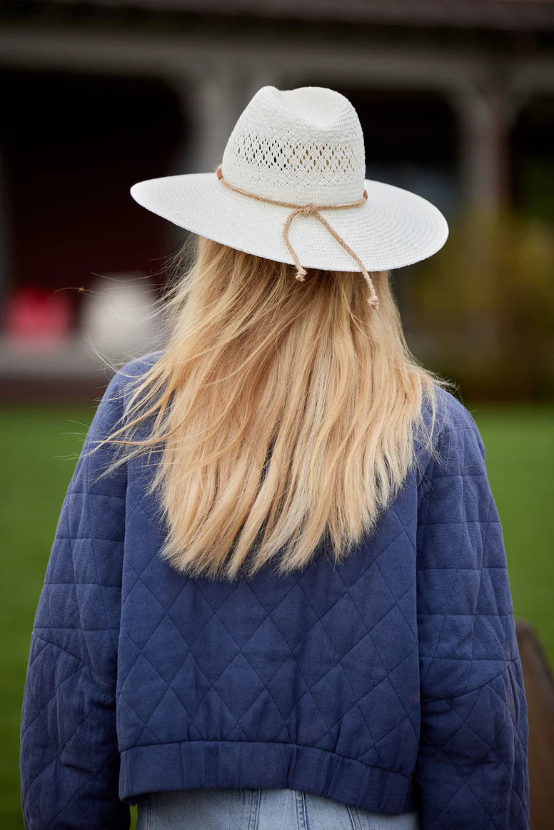 LUXE VENTED PACKABLE HAT